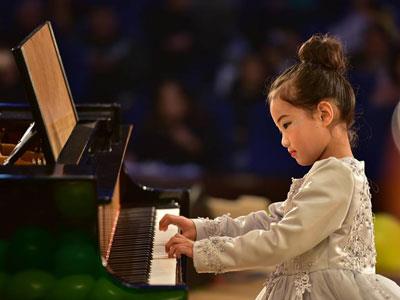 招聘克拉玛依钢琴家教老师